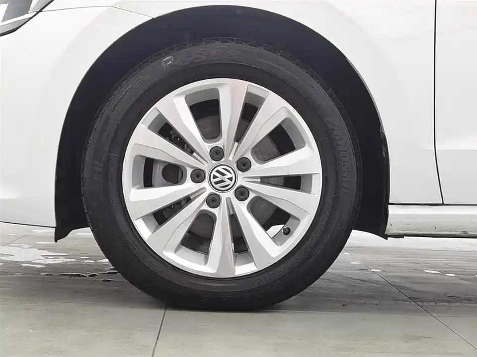 Volkswagen Golf*Jiayu