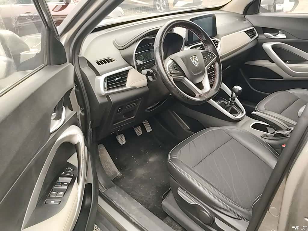 Wuling 510, 2018 16