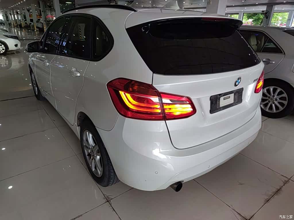 BMW 2 Series, 2018 все фото