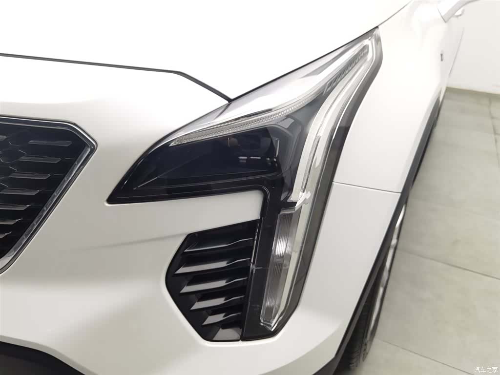 Cadillac XT4, 2020 7