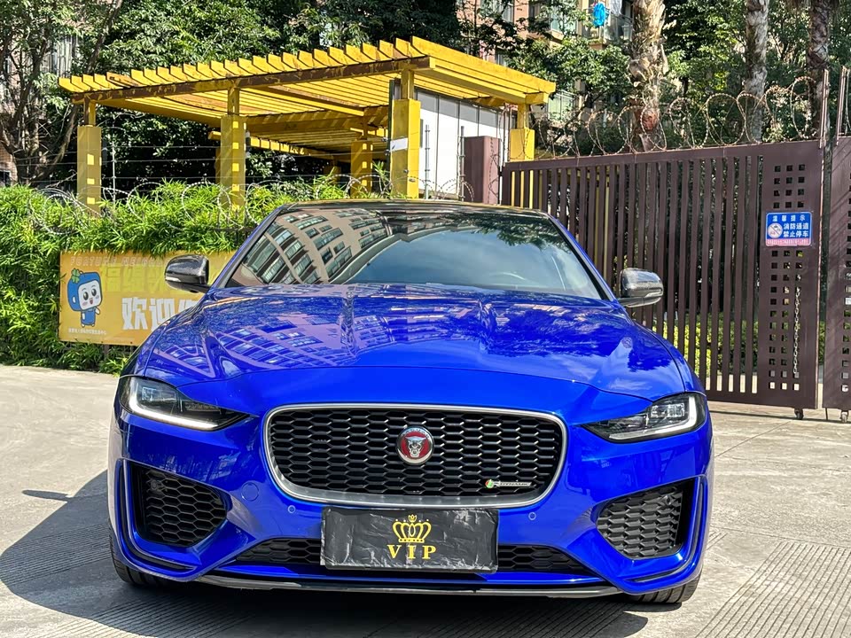 Jaguar XEL Jaguar XEL
