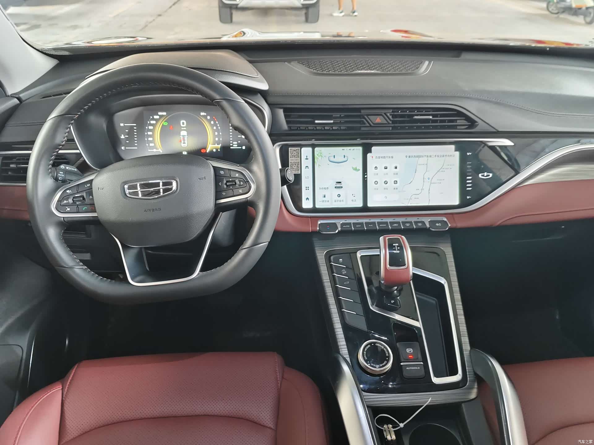 Geely Boyue, 2022 все фото