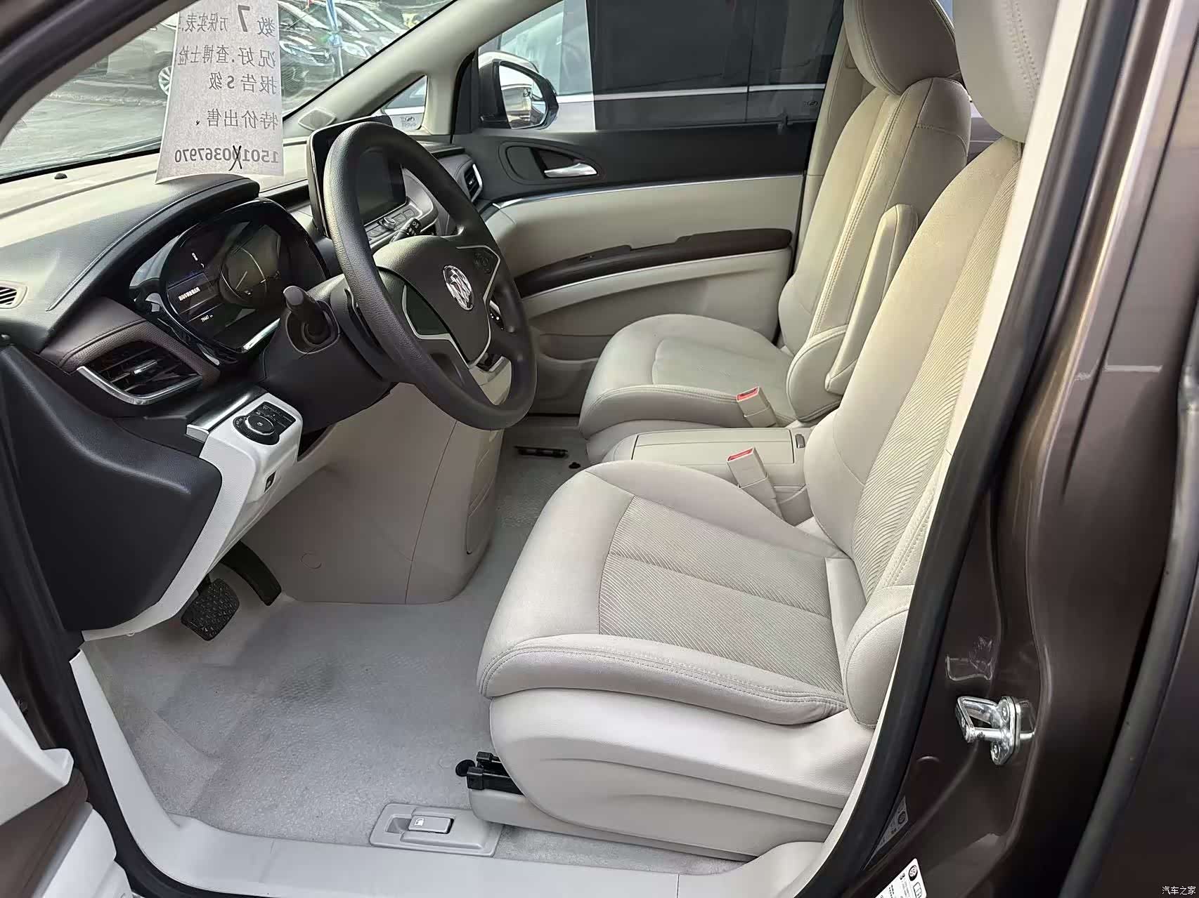 Buick GL8, 2022 2