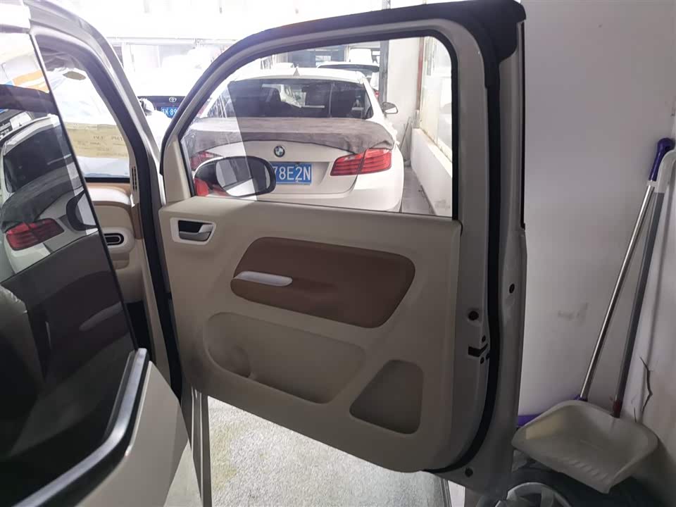 Wuling Hongguang MINIEV Wuling Hongguang MINIEV