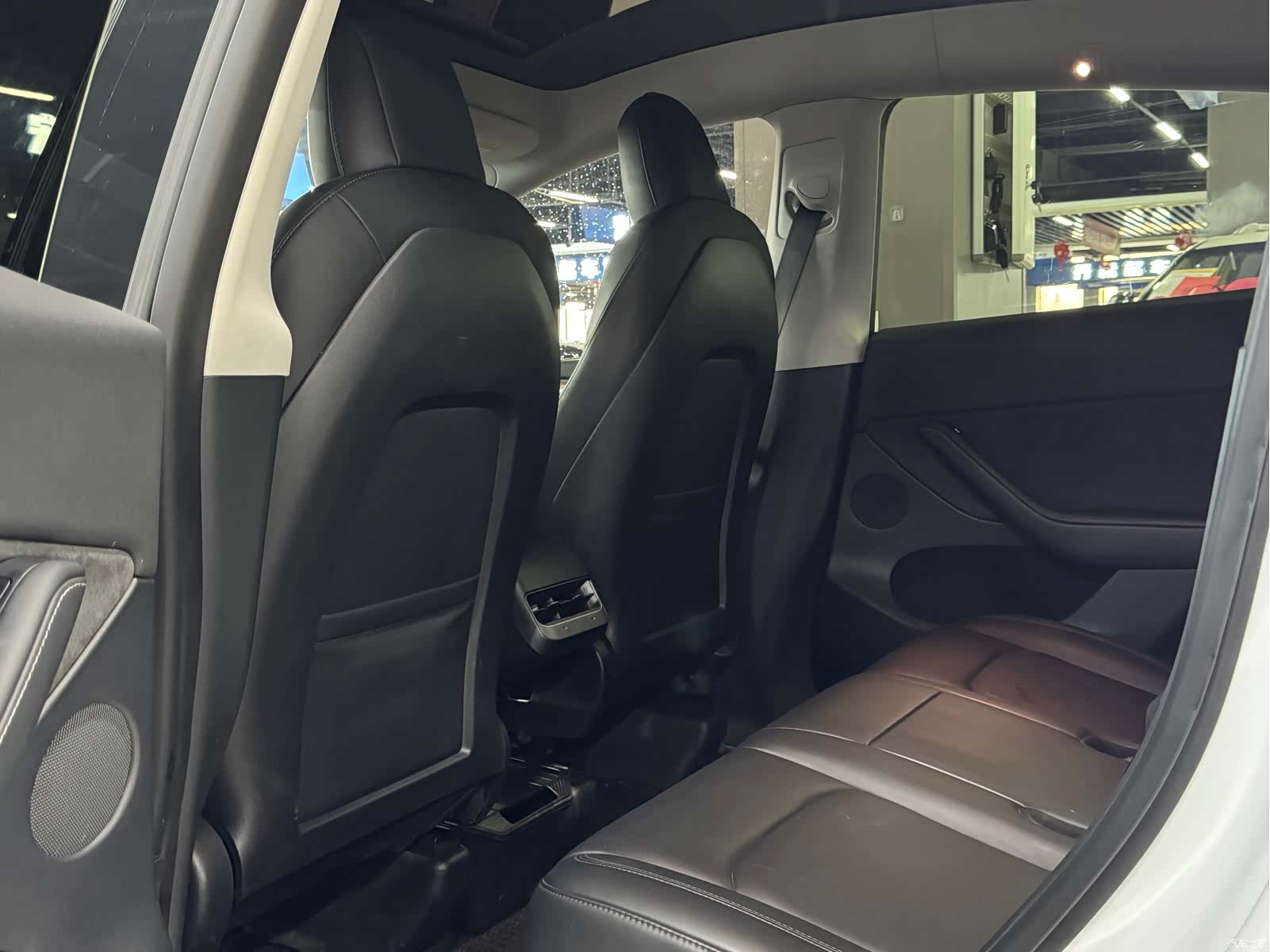 Tesla Model Y, 2022 6