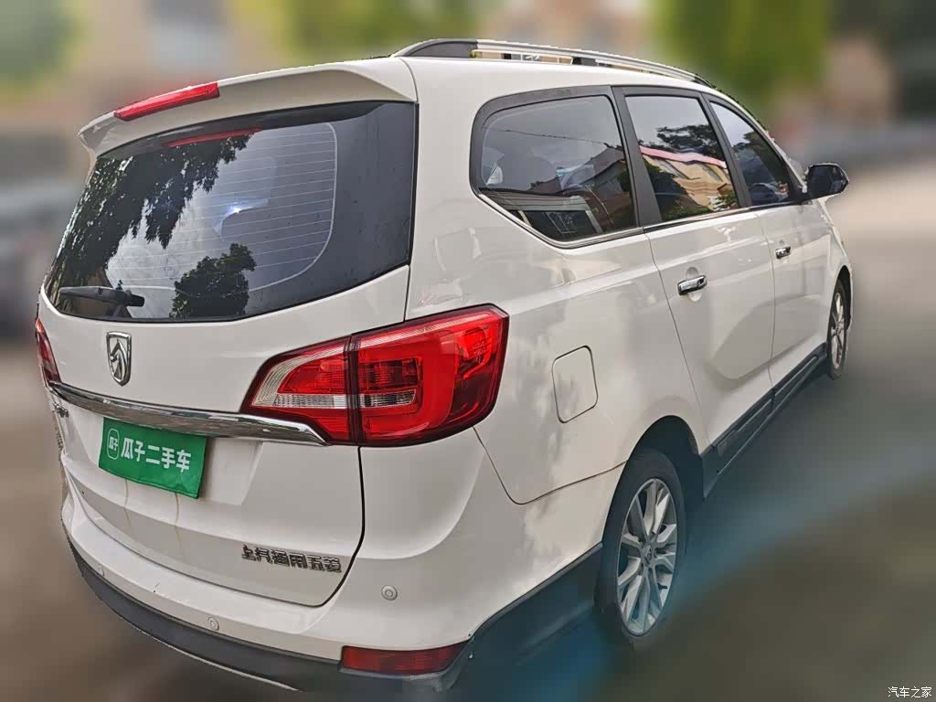 Wuling 730, 2017 все фото