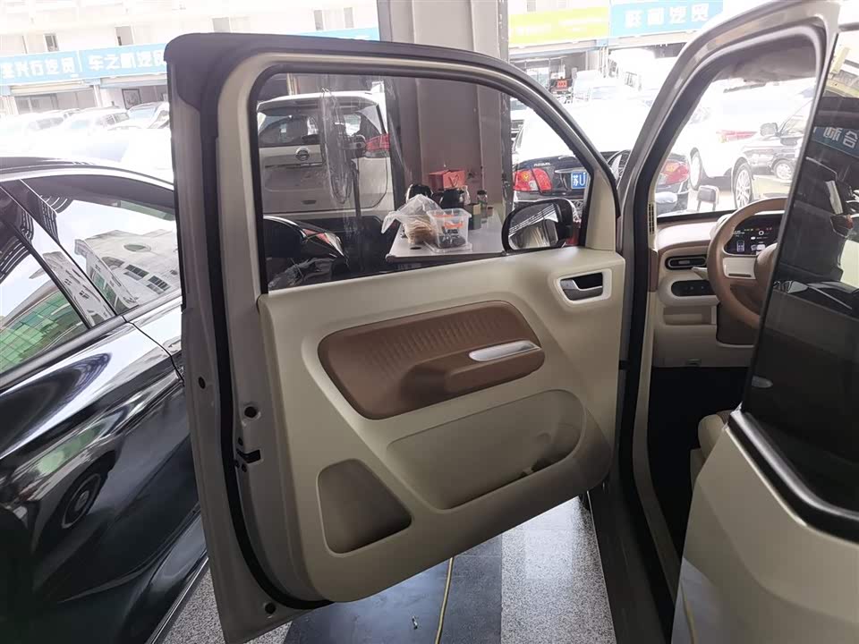 Wuling Hongguang MINIEV Wuling Hongguang MINIEV