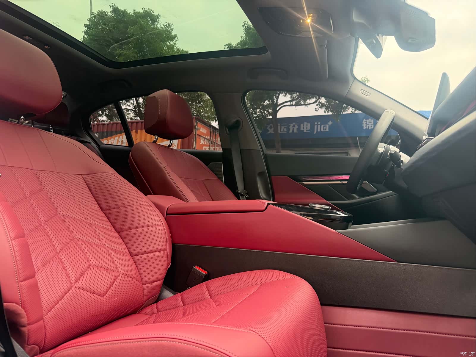 BMW 5 Series, 2024 12
