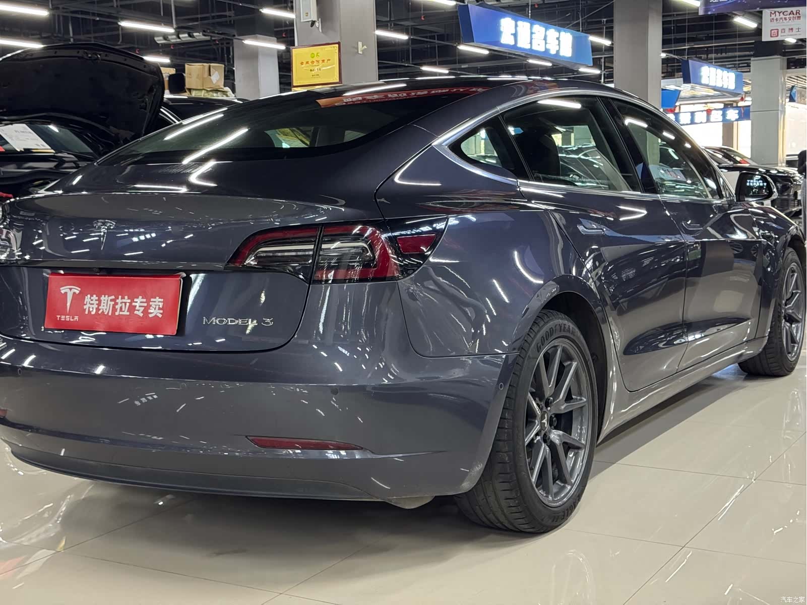 Tesla Model 3, 2020 9