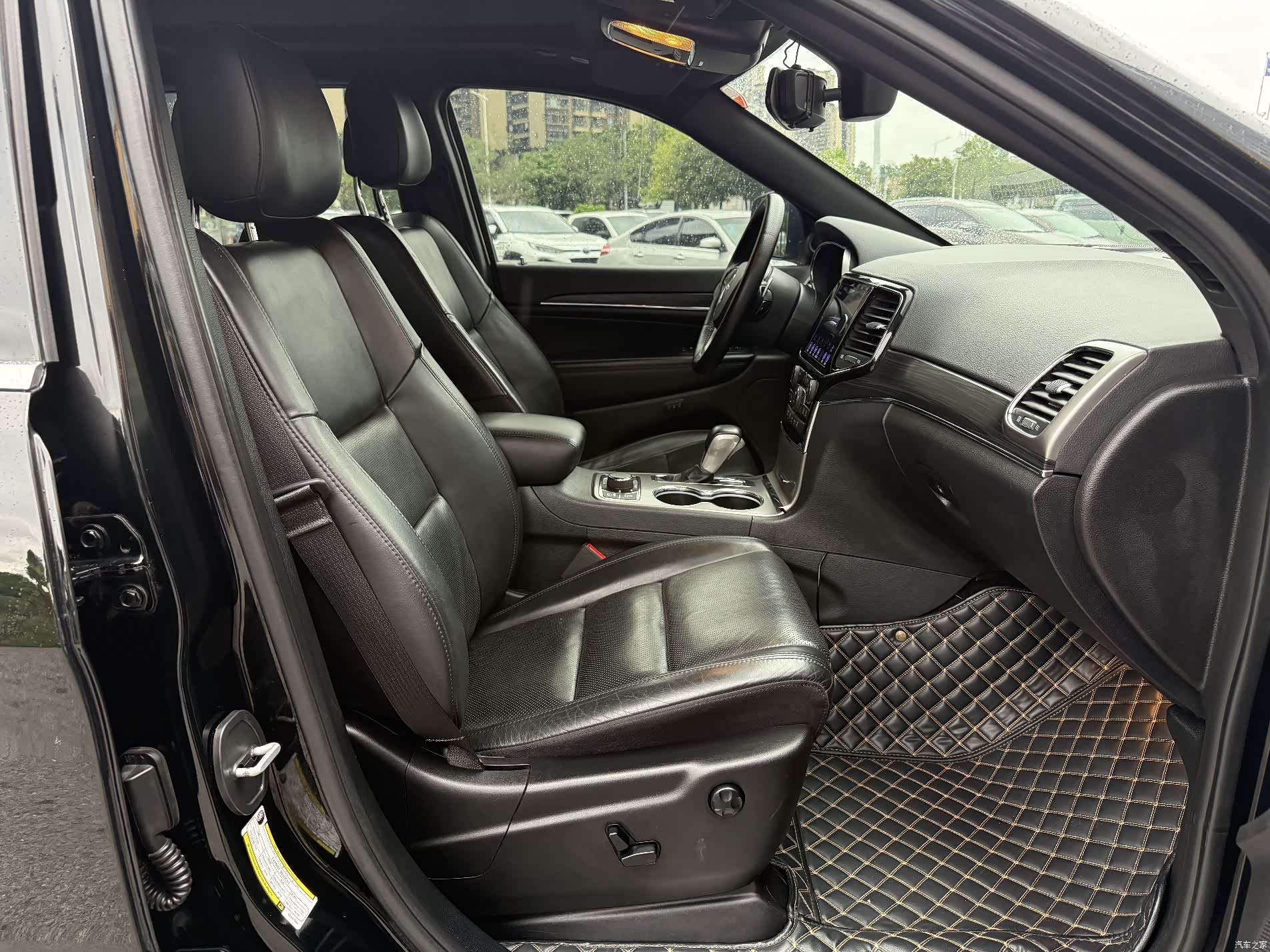 Jeep Grand Cherokee, 2021 13