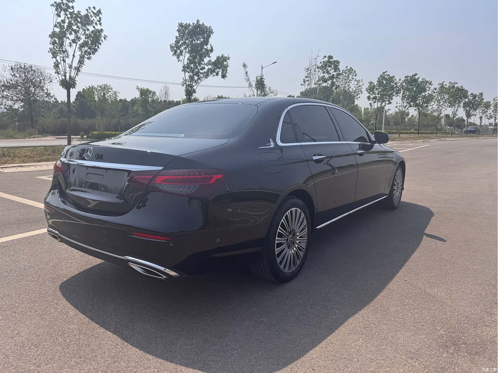 Mercedes-Benz E-Class, 2023 4