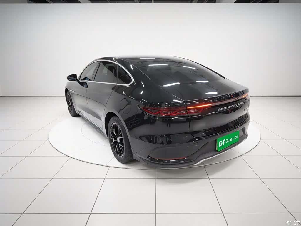 BYD Han, 2023 все фото