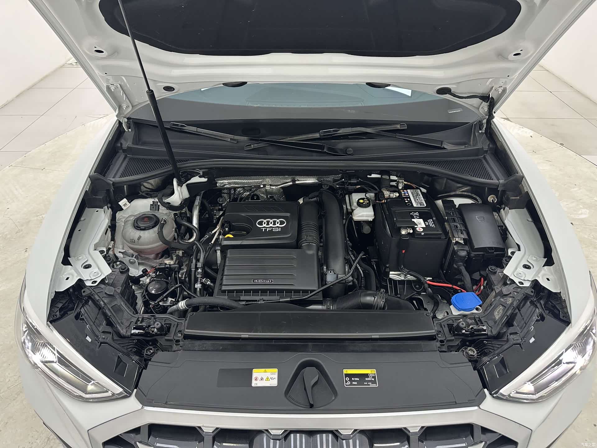 Audi Q3, 2023 18