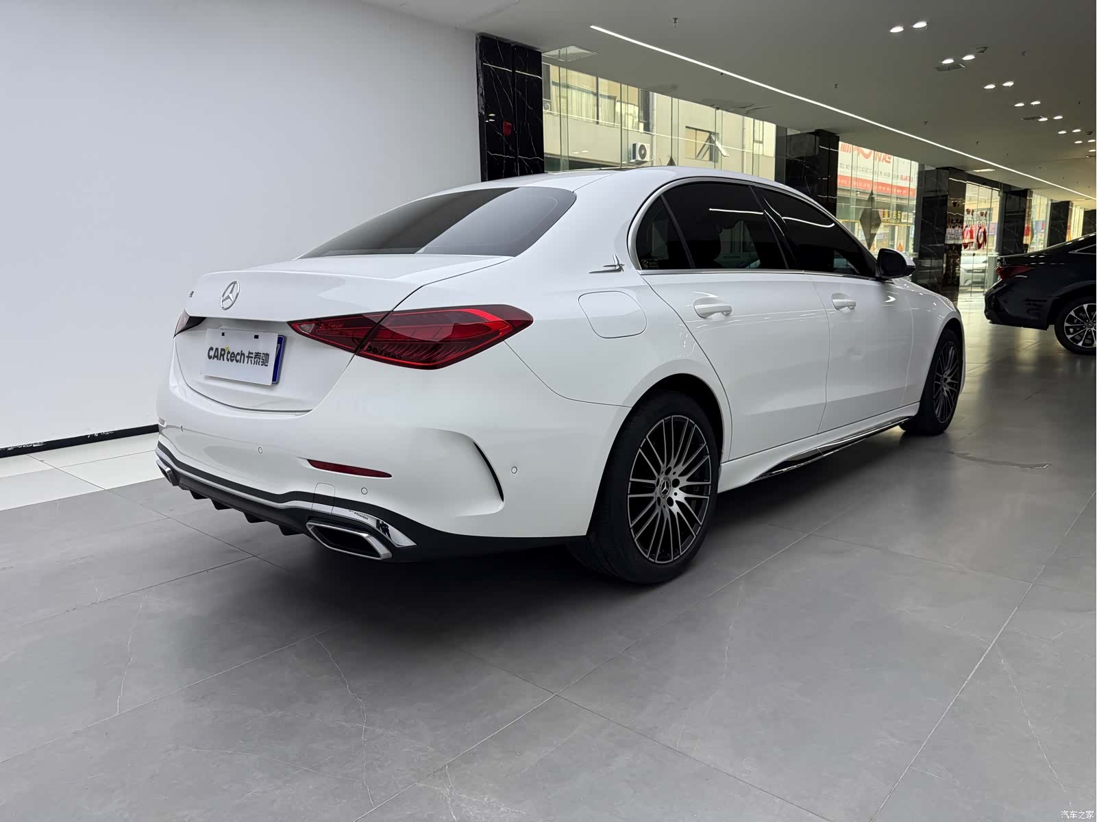Mercedes-Benz C-Class, 2021 3