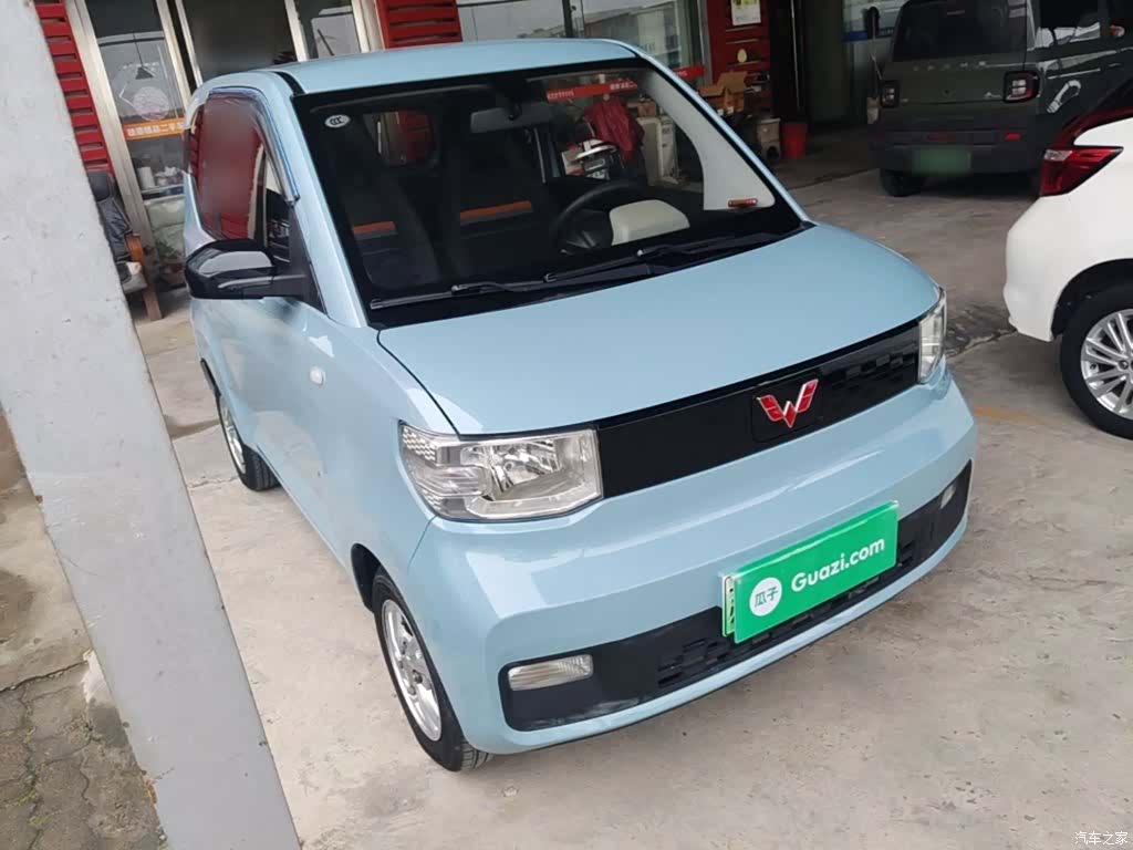 Wuling MINIEV, 2020 4