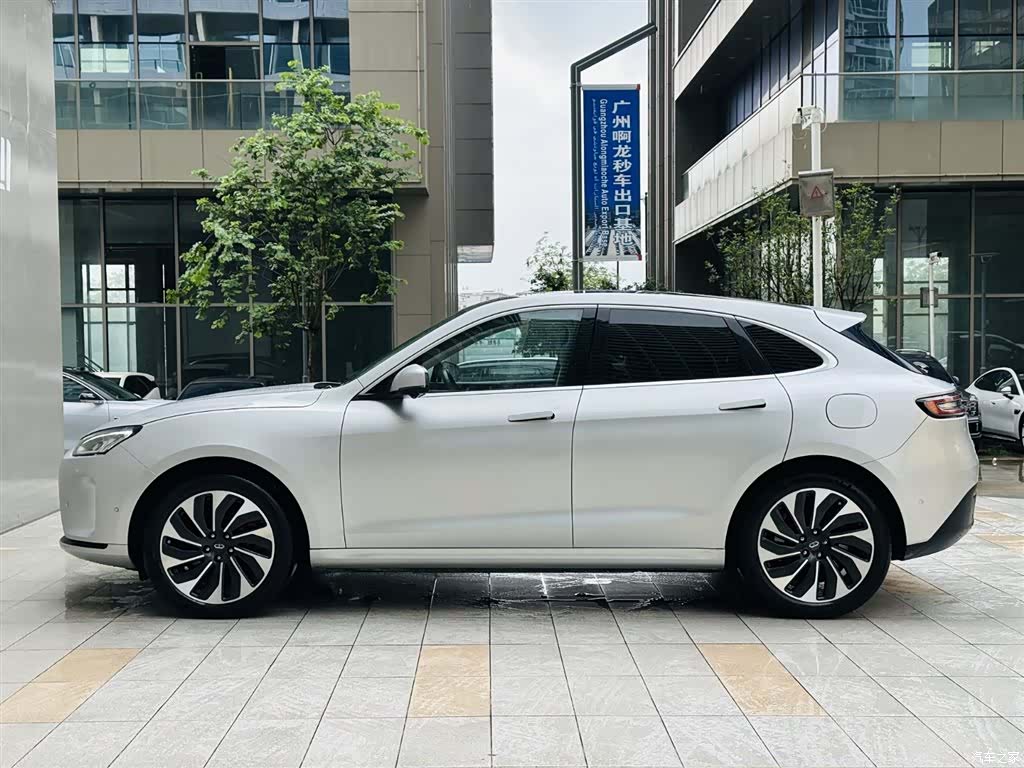 AITO M5, 2022 4