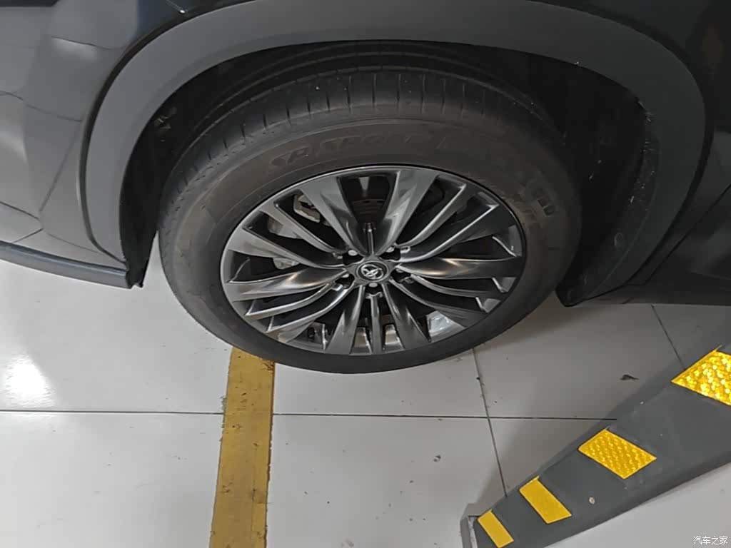 Toyota Highlander, 2026 23