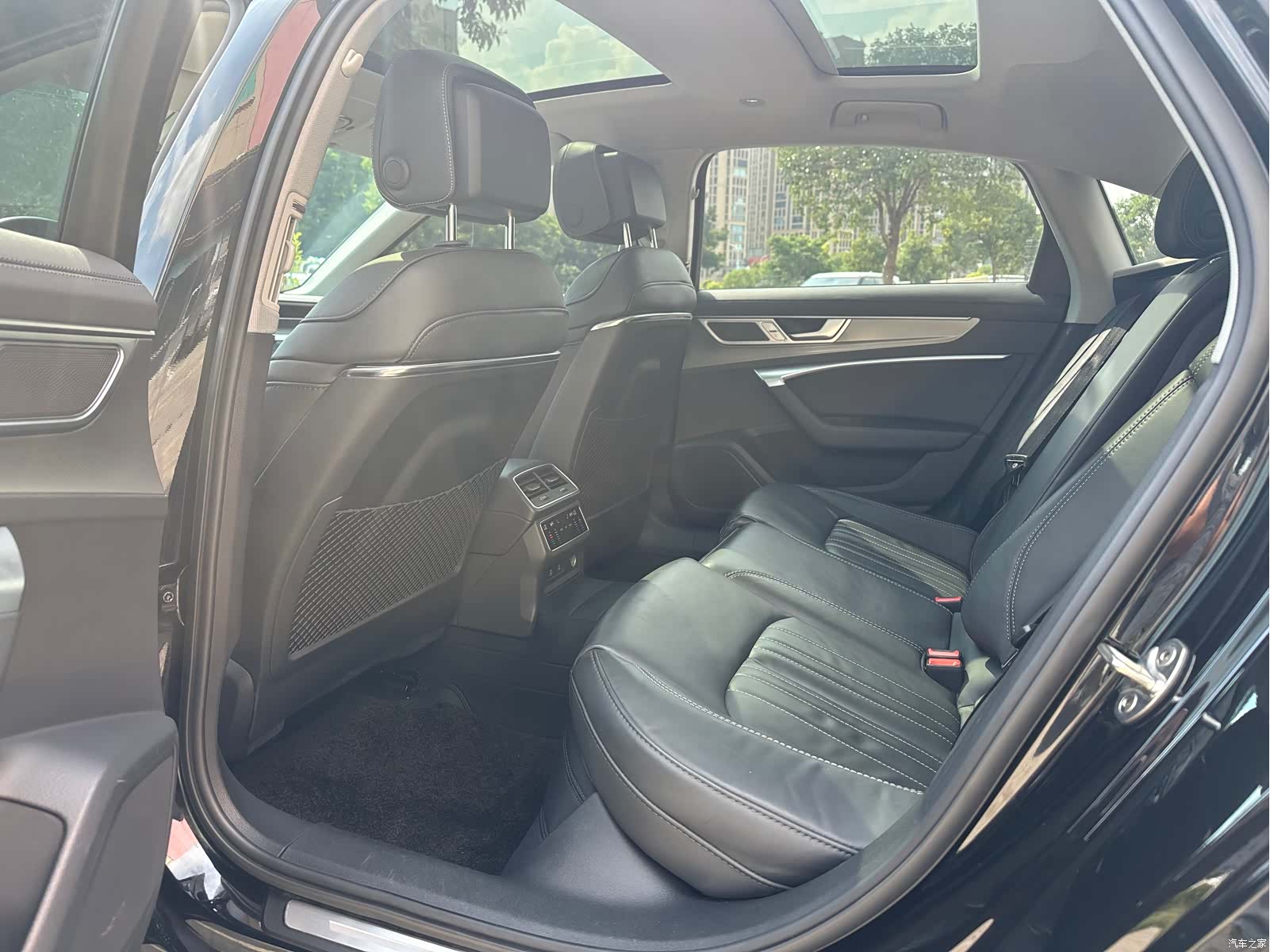 Audi A6L, 2023 7