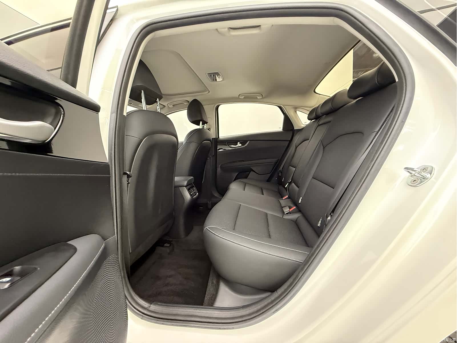 Kia K3, 2021 13