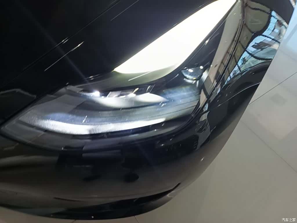 Tesla Model 3, 2022 24