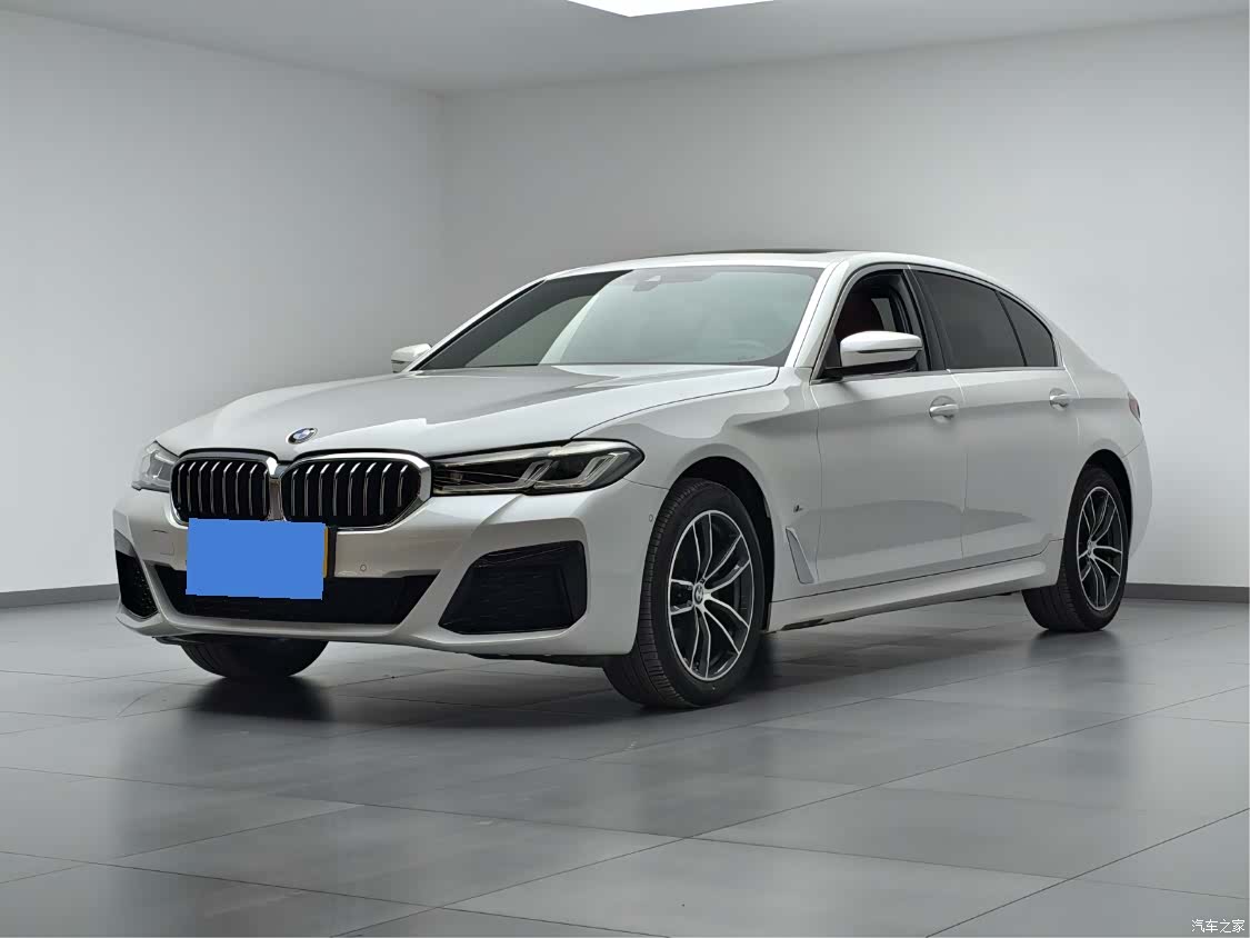 BMW 5 Series, 2023 1