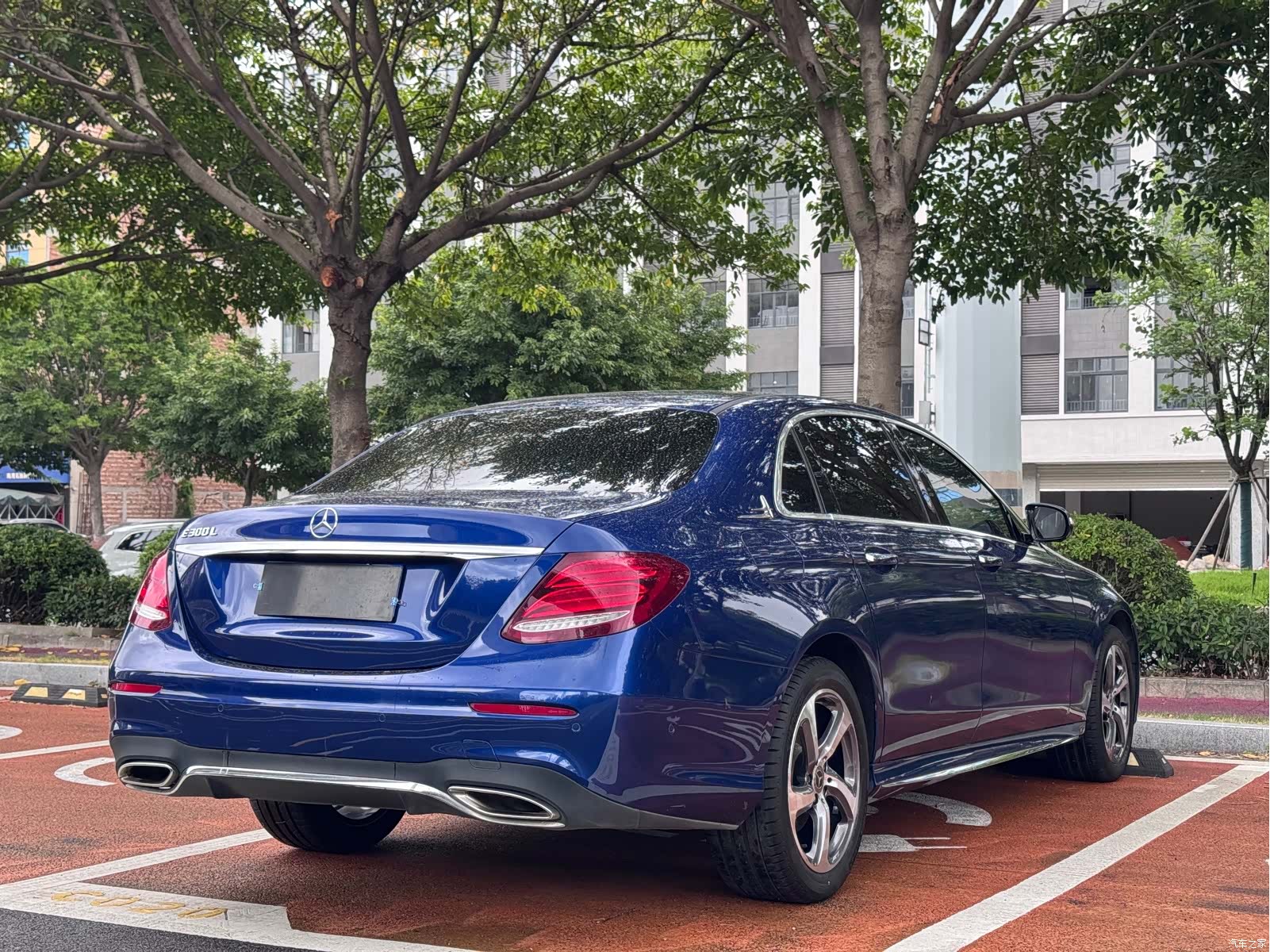 Mercedes-Benz E-Class, 2018 7