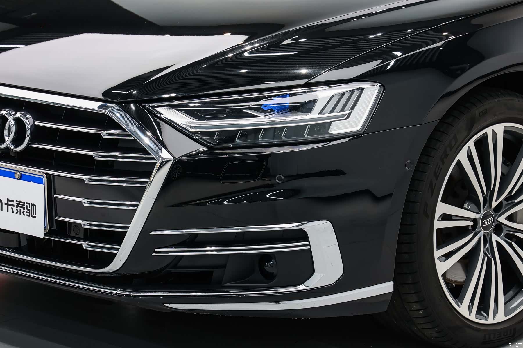 Audi A8L, 2022 8
