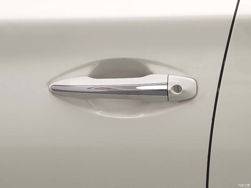 Infiniti Q50L, 2019 18