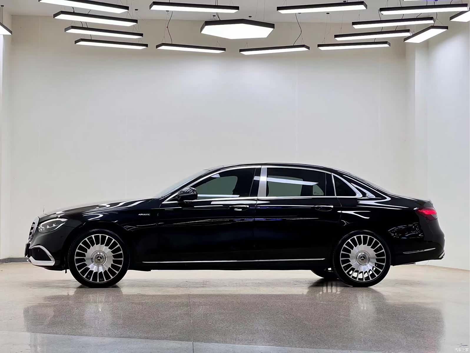 Mercedes-Benz E-Class, 2021 17