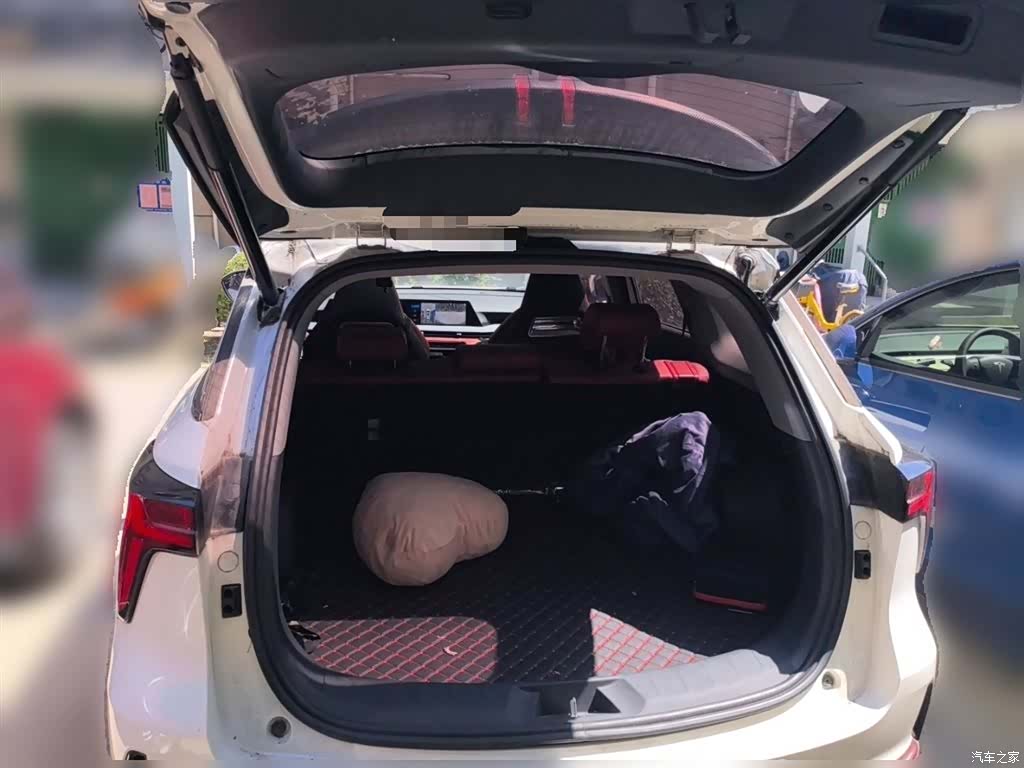Changan CS75, 2023 10