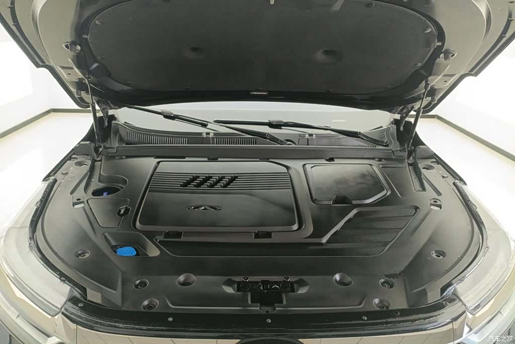 Chery Tiggo 8, 2024 10