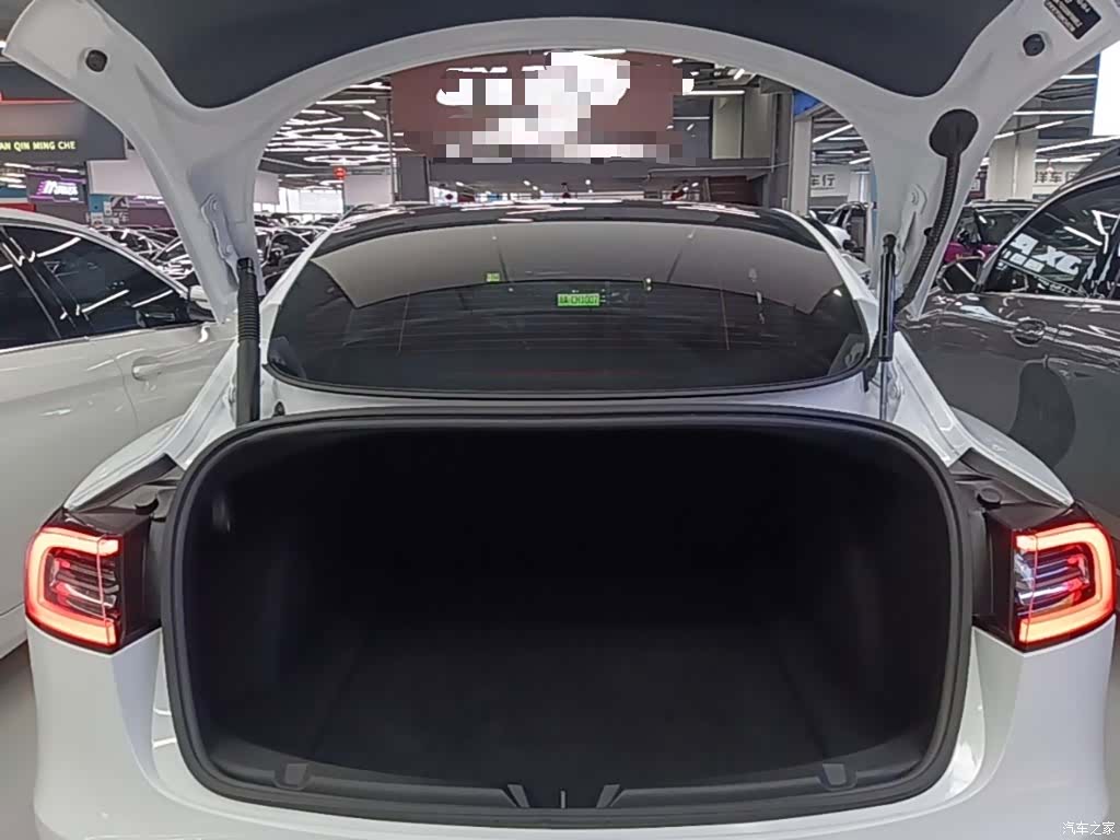 Tesla Model 3, 2022 19