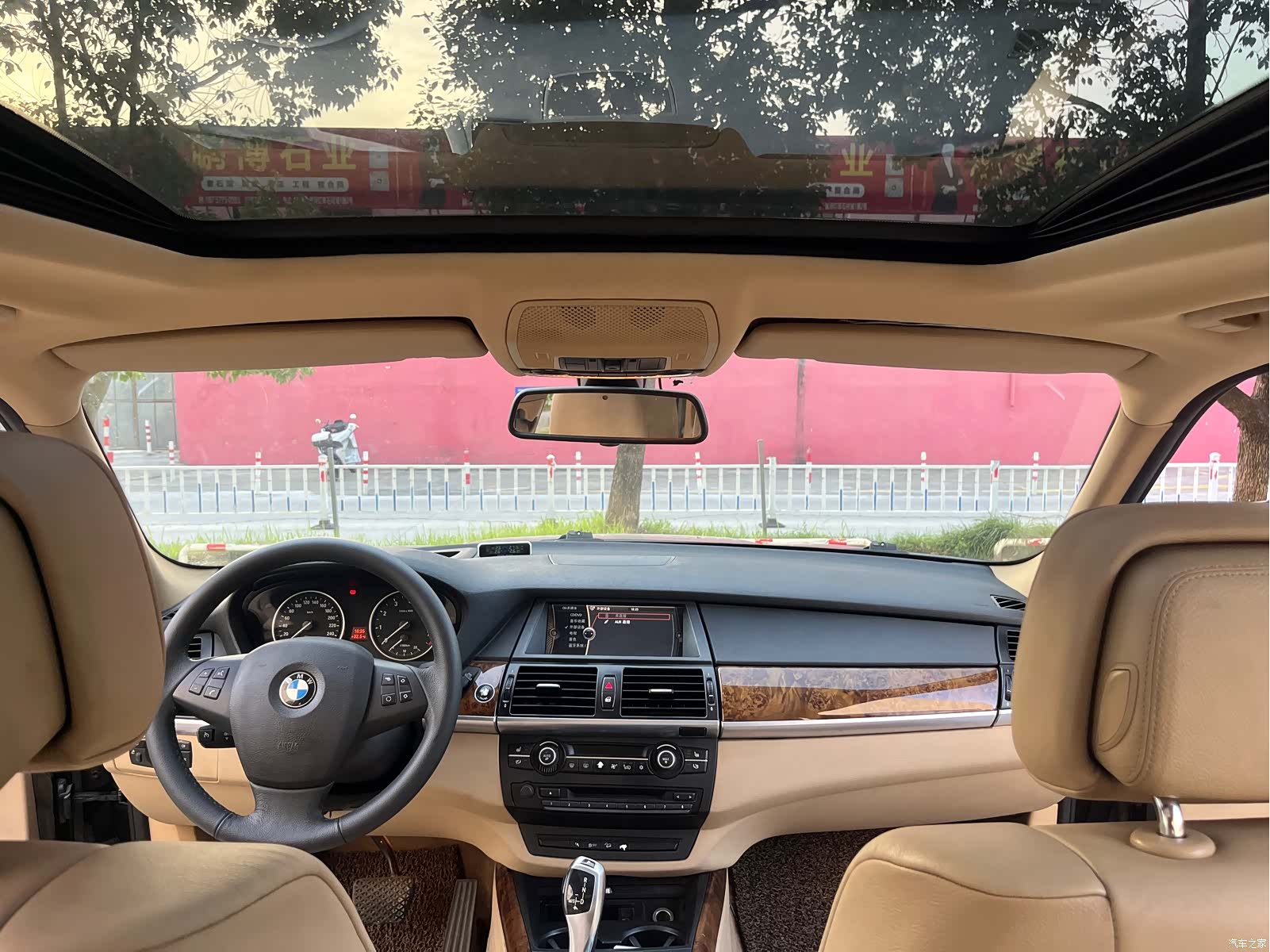 BMW X5, 2011 11