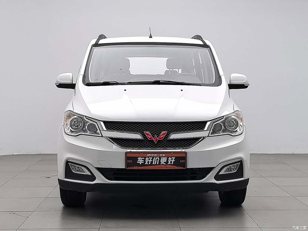Wuling Hongguang, 2016 3