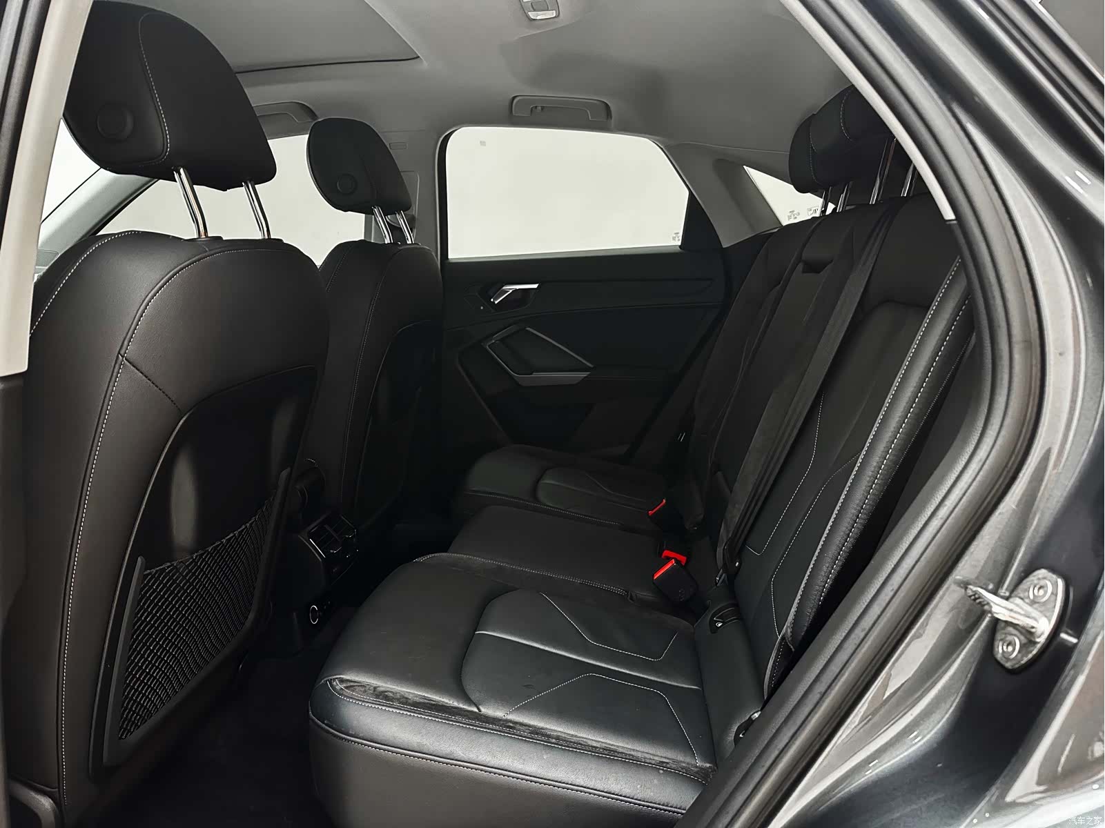 Audi Q3, 2023 15