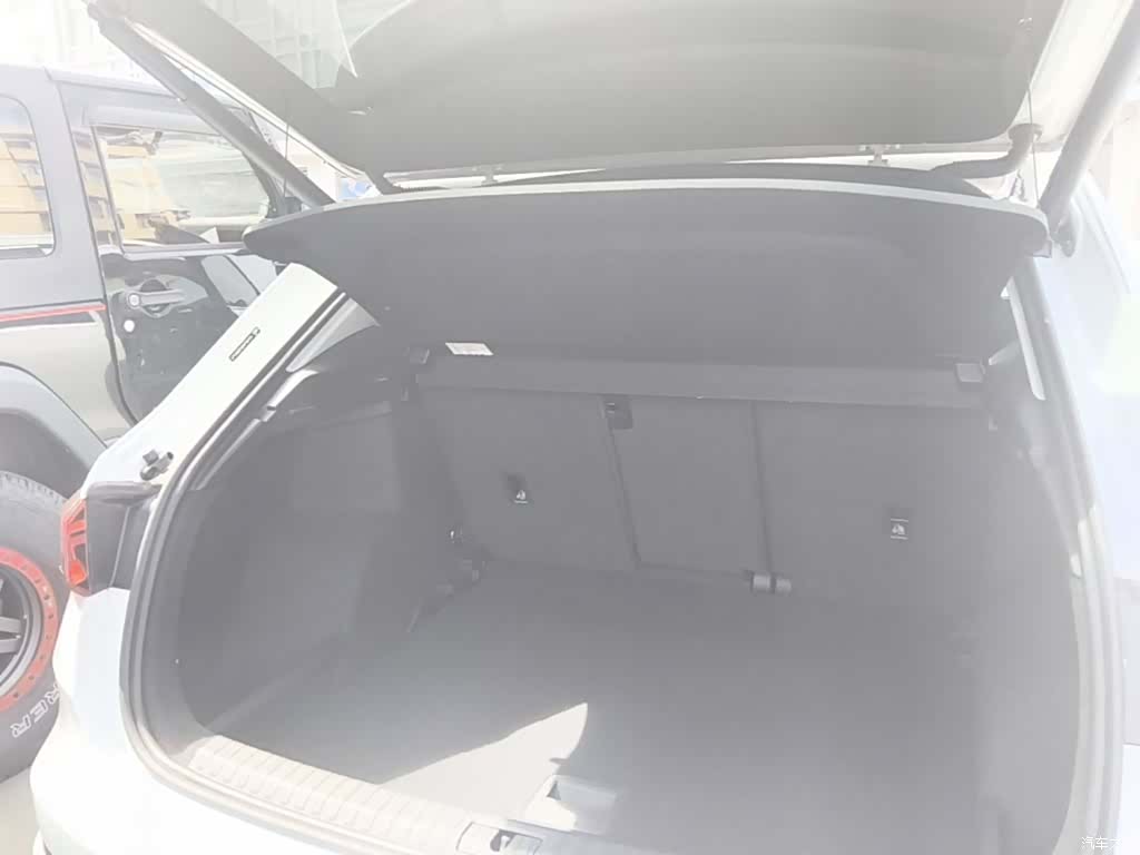 Audi Q3, 2023 19