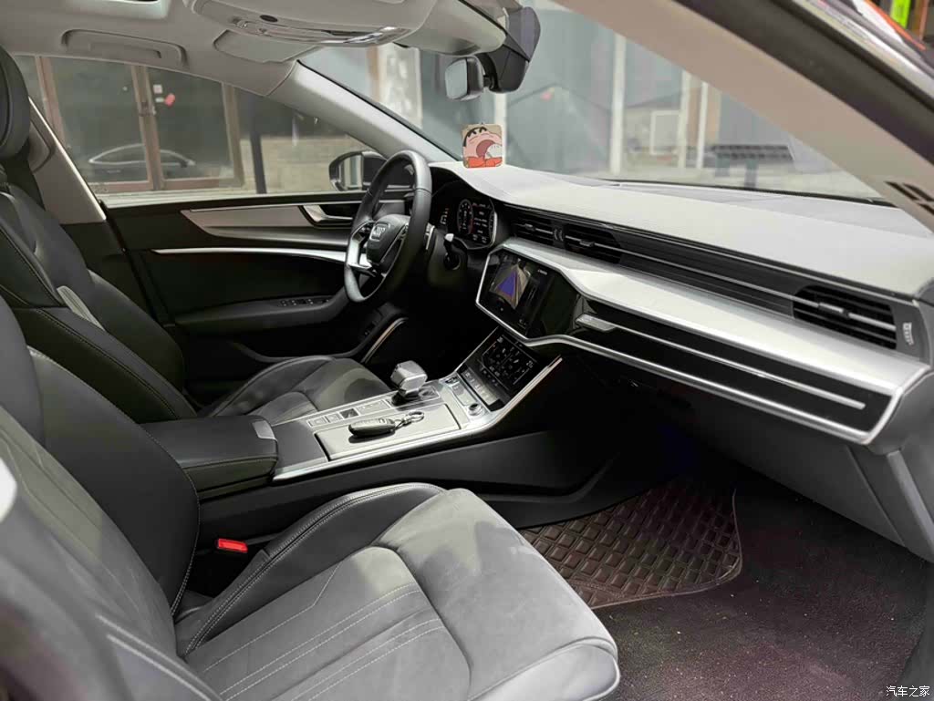 Audi A7L, 2024 18