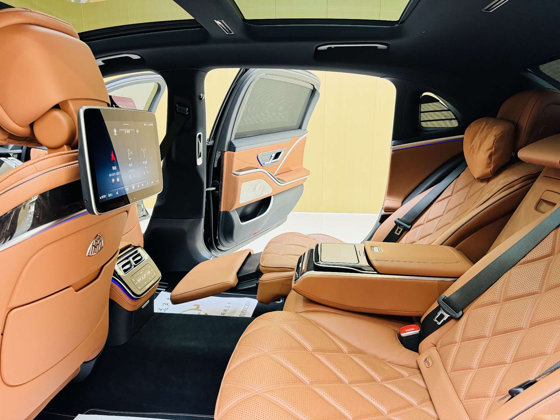 Maybach S-Class, 2024 12