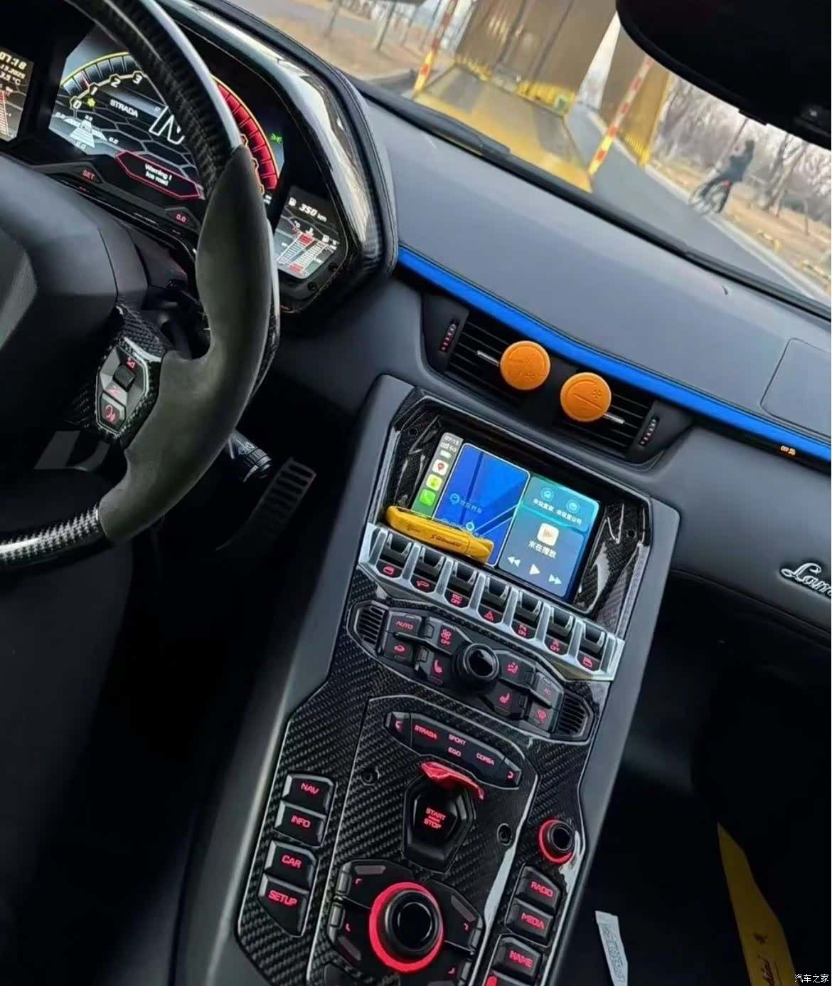 Lamborghini Aventador, 2019 7