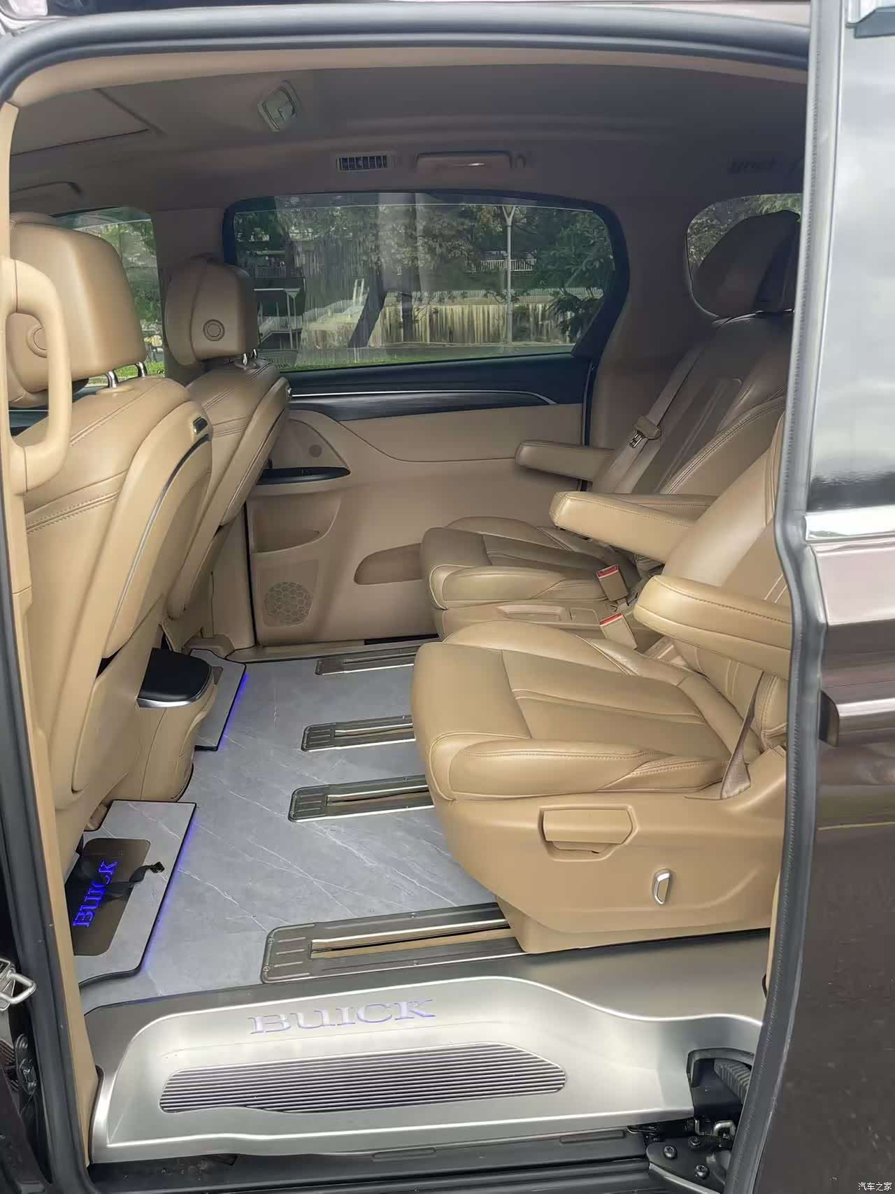 Buick GL8, 2020 12