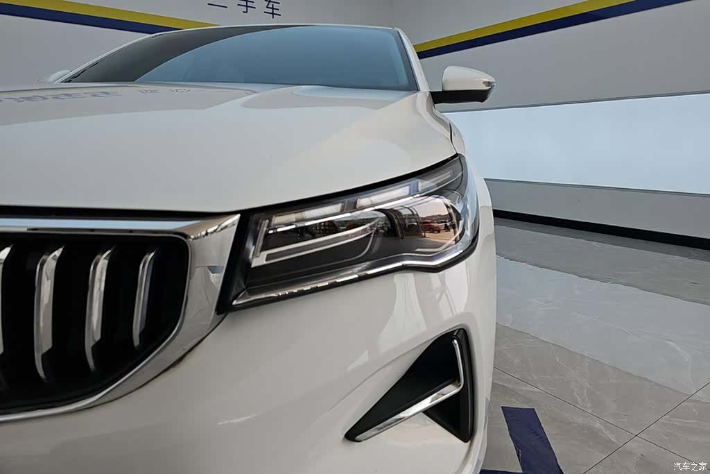Geely Emgrand, 2024 все фото