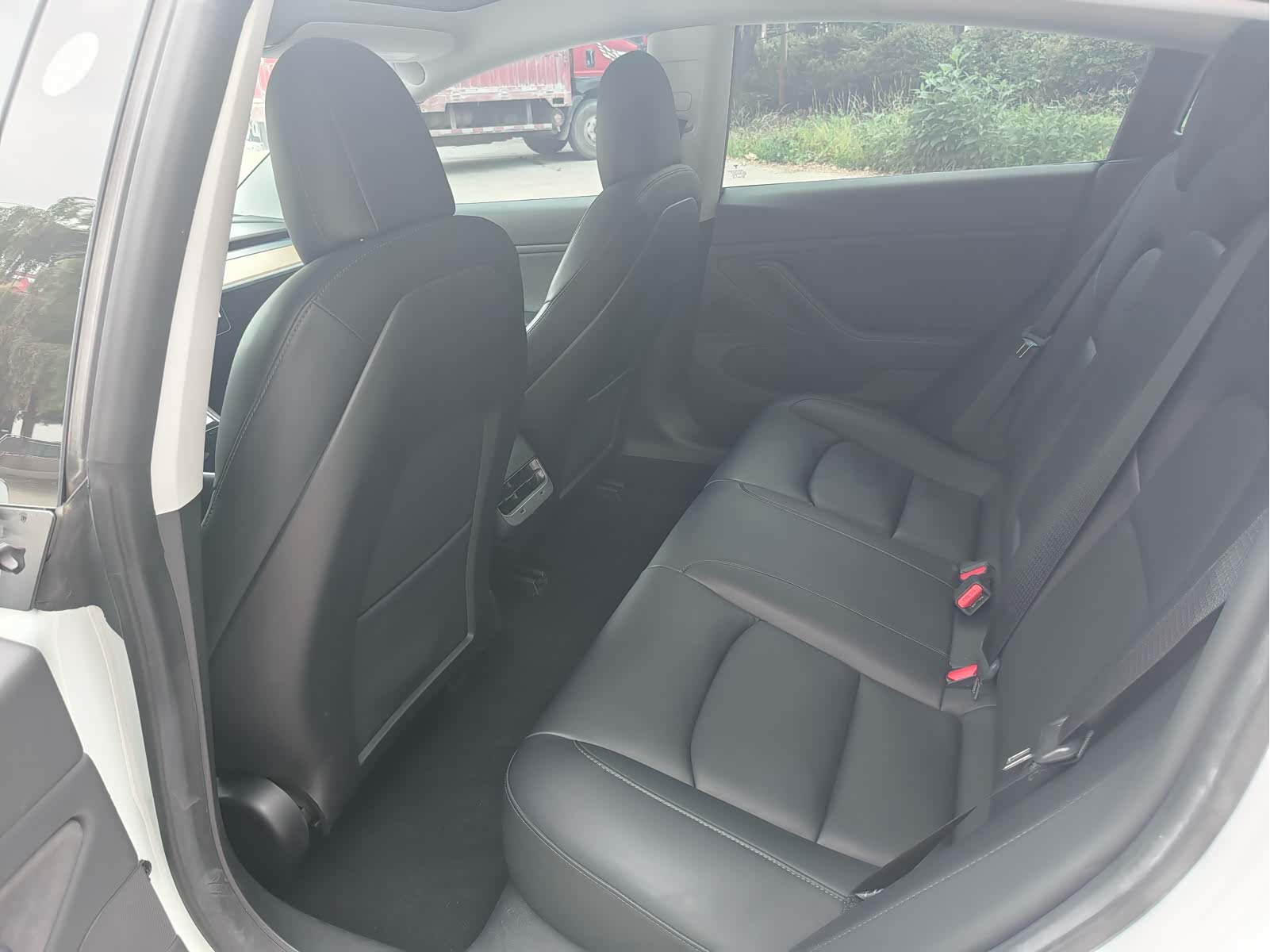 Tesla Model 3, 2019 7