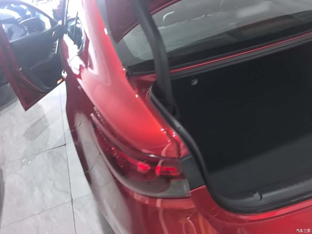 Mazda Atenza, 2017 все фото