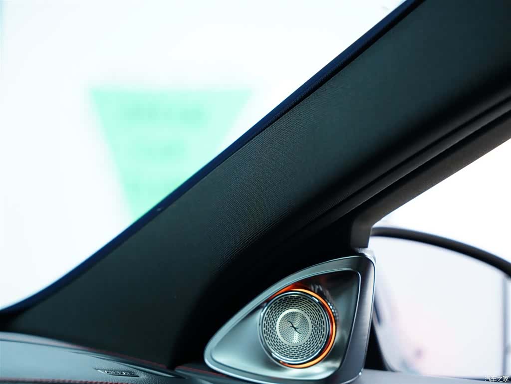 Mercedes-Benz C-Class, 2021 16