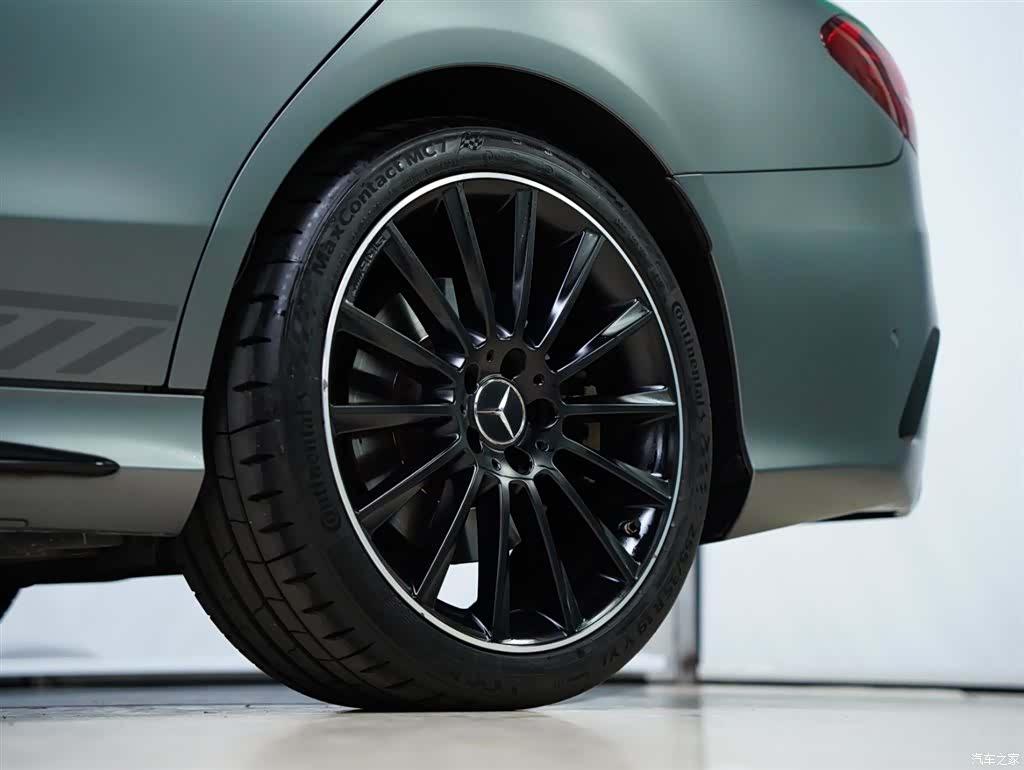 Mercedes-Benz C-Class, 2021 27
