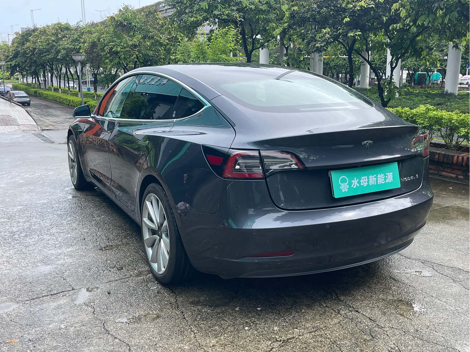 Tesla Model 3, 2020 6