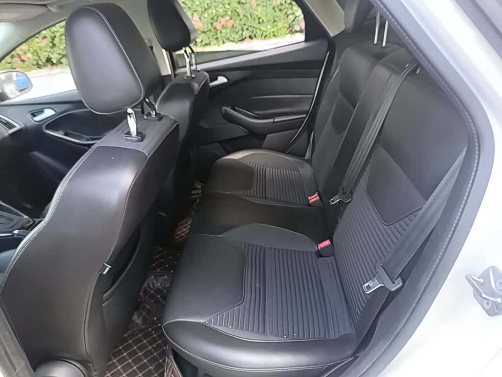 Ford Focus, 2018 17