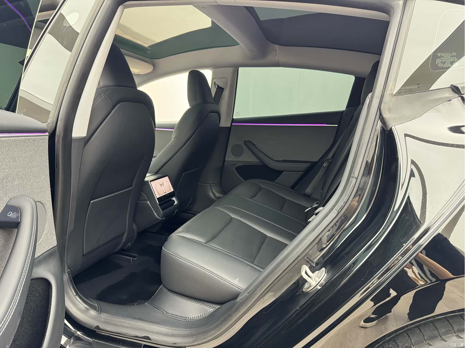 Tesla Model 3, 2023 7