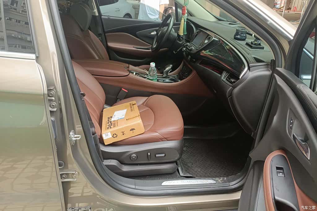 Buick Envision Plus, 2019 8