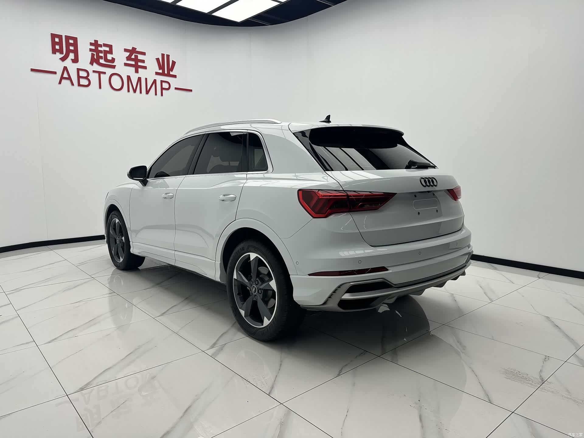 Audi Q3, 2023 8
